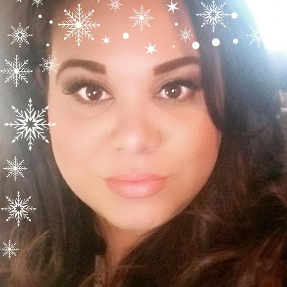 Meet your Posher, Amelia - Picture 1 of 1